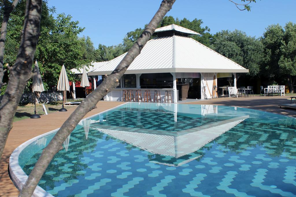 Despotiko Apt. Hotel & Suites 托罗尼 外观 照片